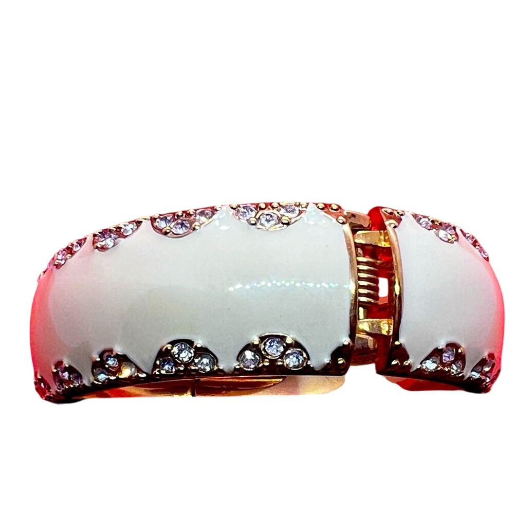 STELLA & DOT SLOAN Cream Rhinestone Enamel Hinged Bangle Bracelet Chunky GoldTon
